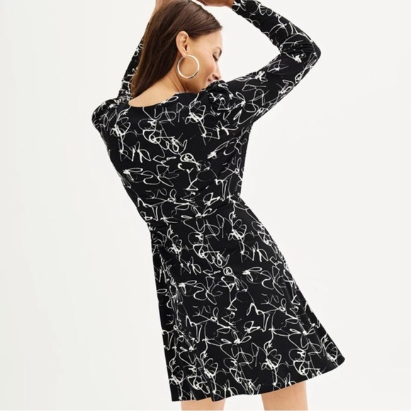 Long Sleeve Black and White Women's Dress xxl - Picture 2 of 8